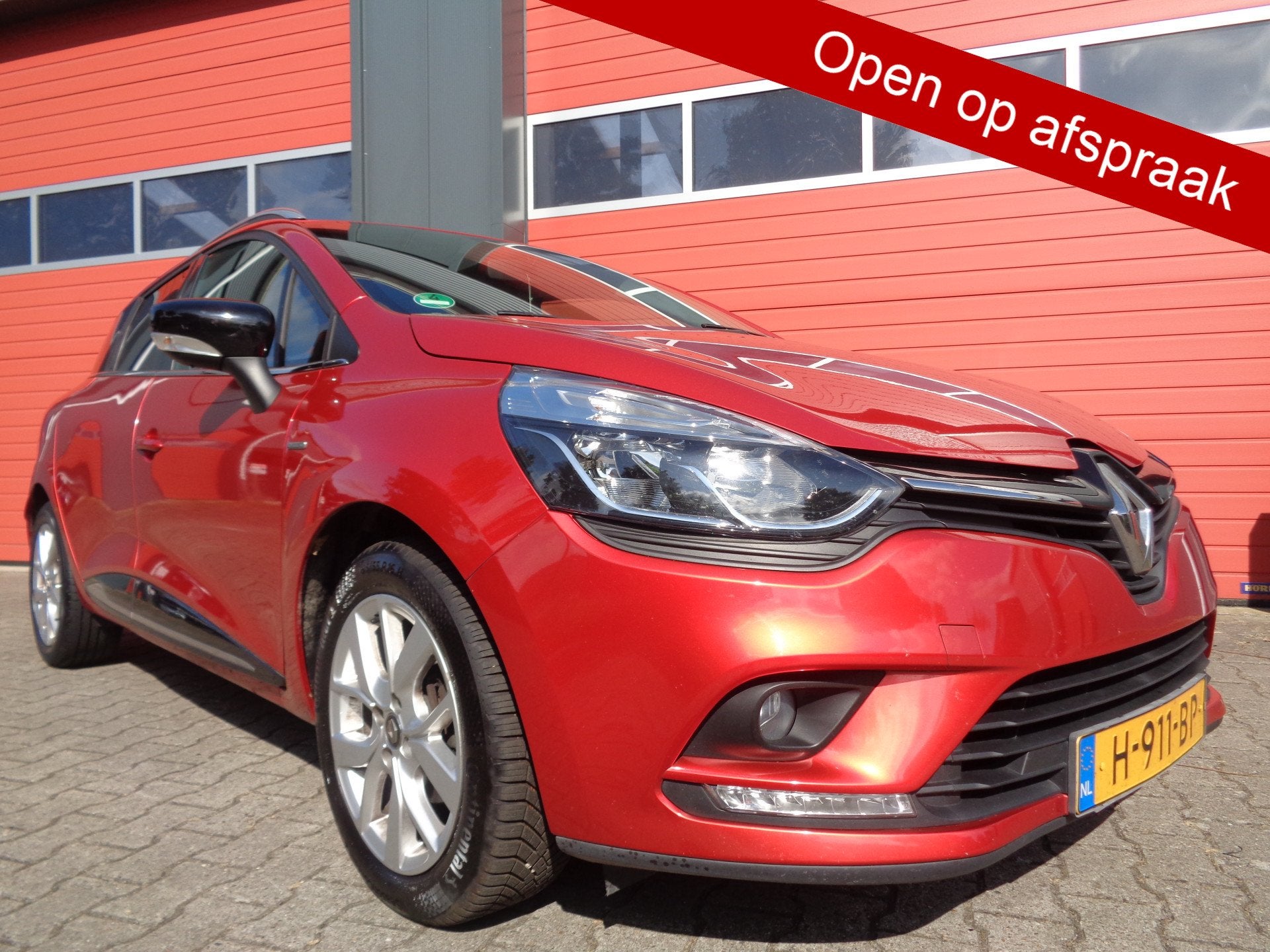Renault Clio Estate 0.9 TCe Limited,Navi,Cruise,Clima,92000, Voorwielaandrijving, 898 cc, Gebruikt, Euro 6