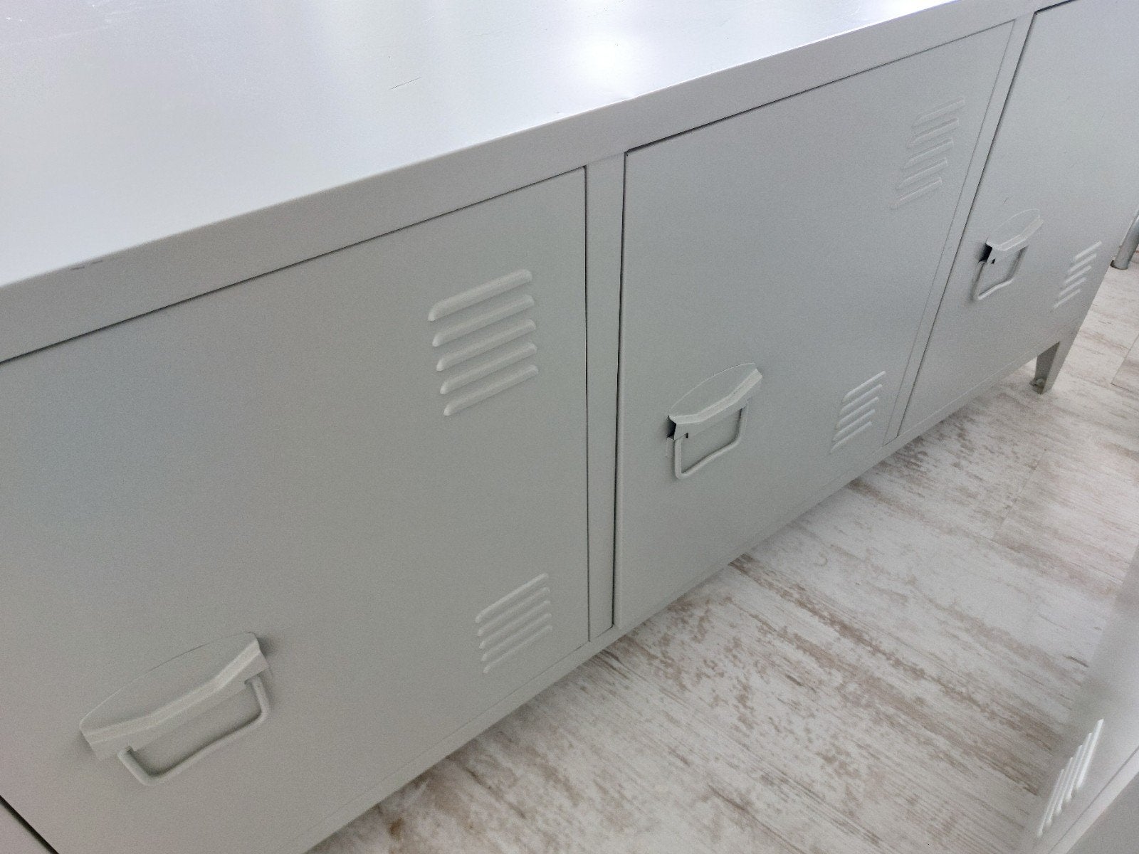 Tv meubel te koop, Ophalen, Zo goed als nieuw, Industriële