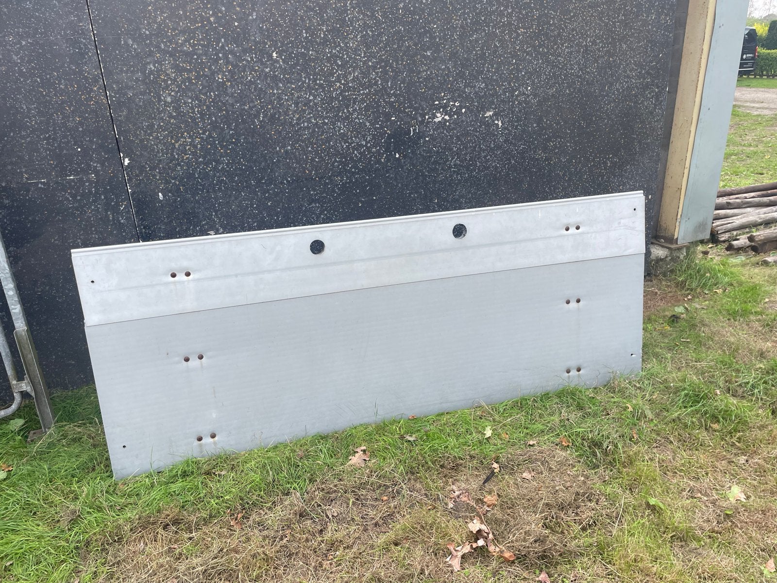 Gegalvaniseerd hekwerk met kunststof schotten en poorten, Ophalen, Met poort, Gebruikt, Overige typen