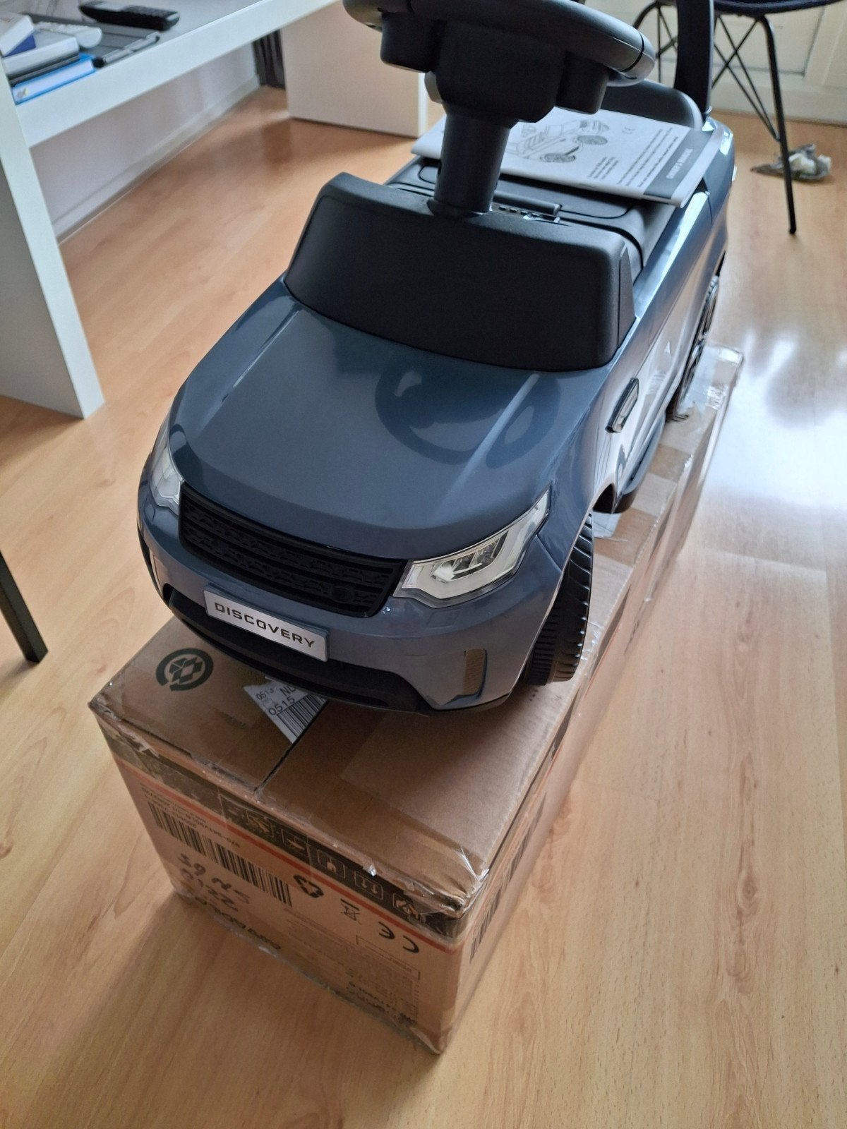 Nieuw! aangedreven accu kinderauto!, Nieuw