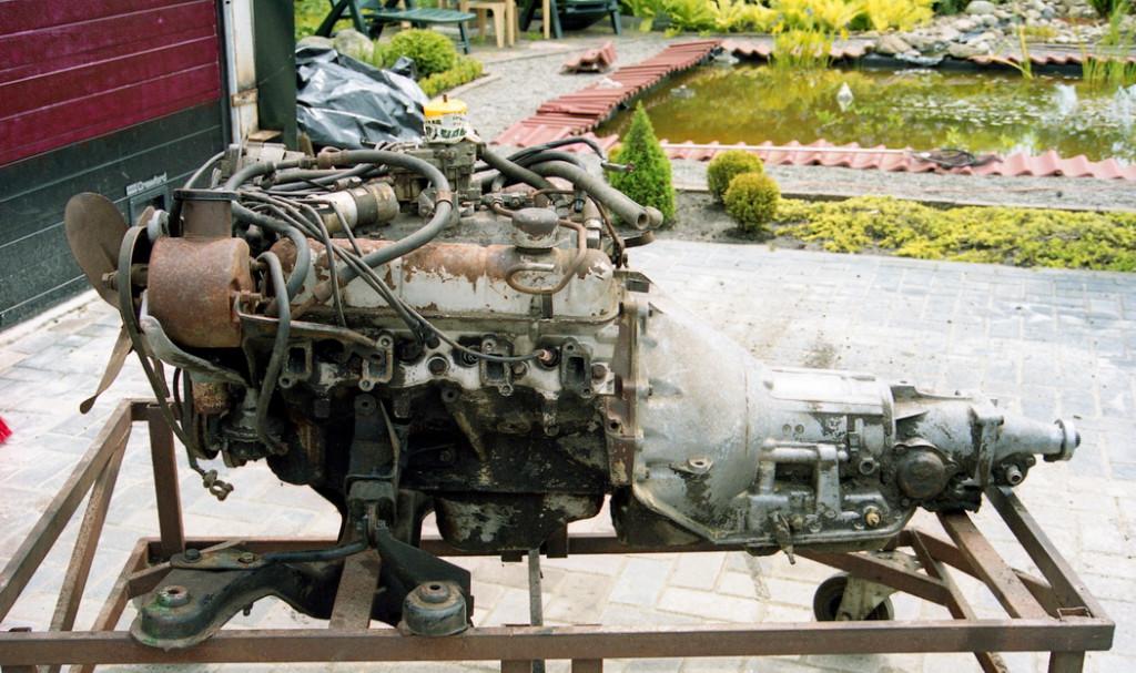 Rover V8 Buick 300 540 uitlaatspruitstukken (big bore), Ophalen, Triumph