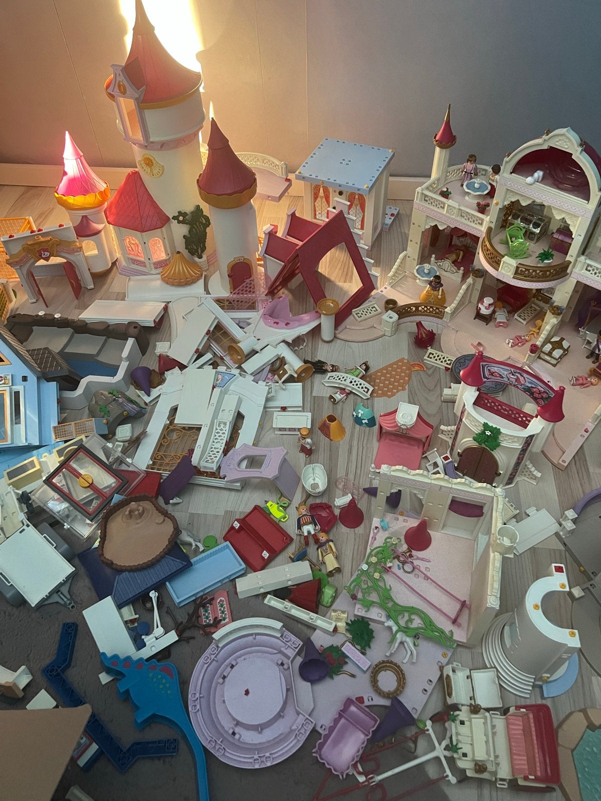 Grote Playmobil collectie: kastelen, huizen, voertuigen, Ophalen, Gebruikt, Jongen of Meisje