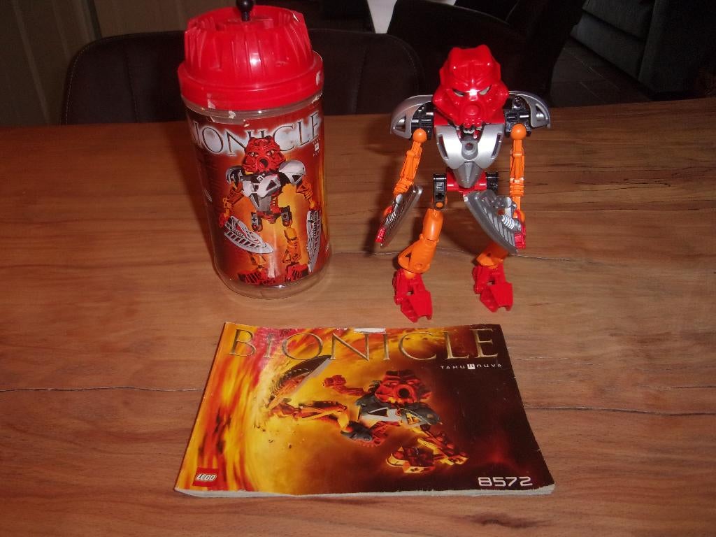 Lego Bionicle 8572-1 Tahu Nuva uit 2002, Kinderen en Baby's, Speelgoed | Duplo en Lego, Gebruikt, Lego, Complete set, Compleet