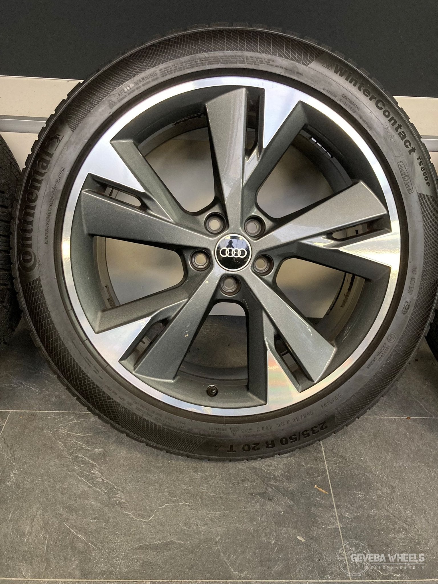 20” originele Audi Q4 etron velgen + winterbanden 5x112  89A, Auto-onderdelen, Gebruikt, -, -, Banden en Velgen