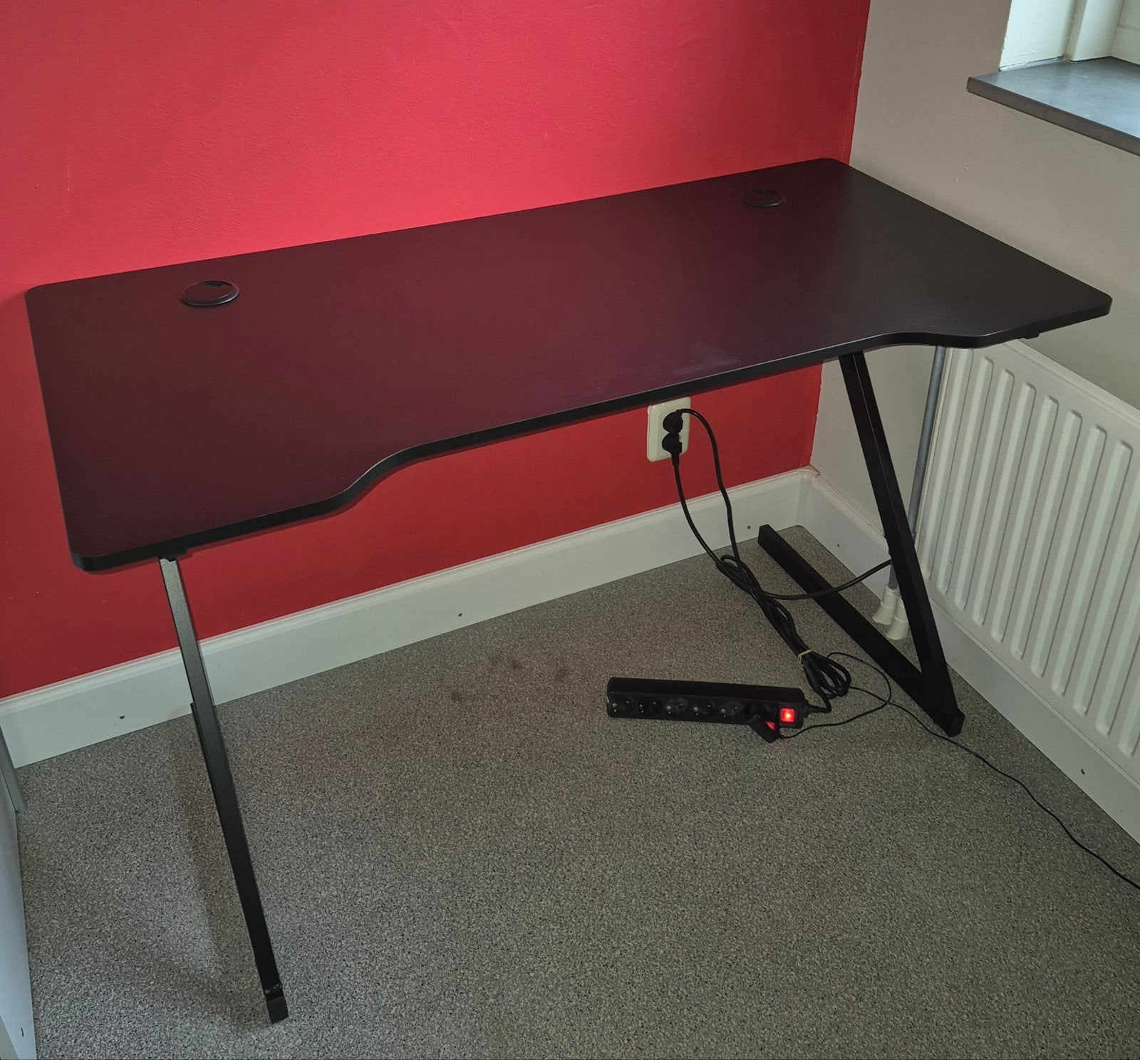 Gaming Buro, Ophalen, 120 cm, Spaanplaat of MDF, Zo goed als nieuw