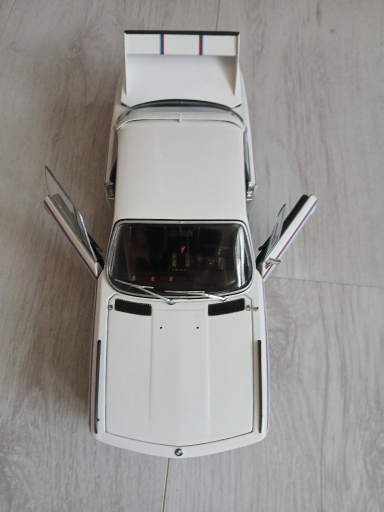 Te koop mooie BMW CSL 1973, Hobby en Vrije tijd, Ophalen of Verzenden, Zo goed als nieuw, Auto, MiniChamps