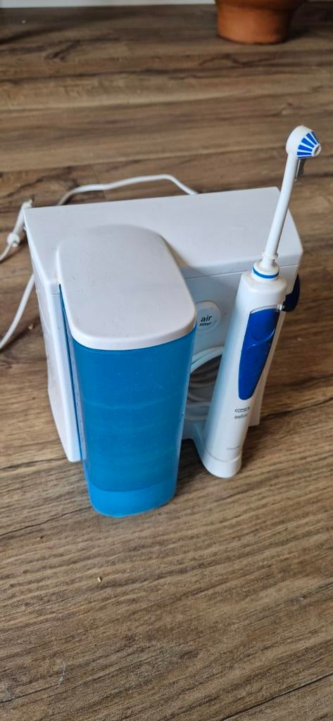 Braun Oral-B Oxyjet waterflosser- Zo goed als nieuw, Ophalen of Verzenden, Zo goed als nieuw, Mondverzorging