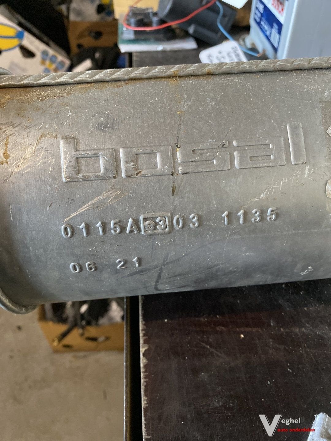 Mercedes W123  2.5 Benzine 1978 sedan 2400105 Einddemper, Ophalen, Gebruikt, -, -