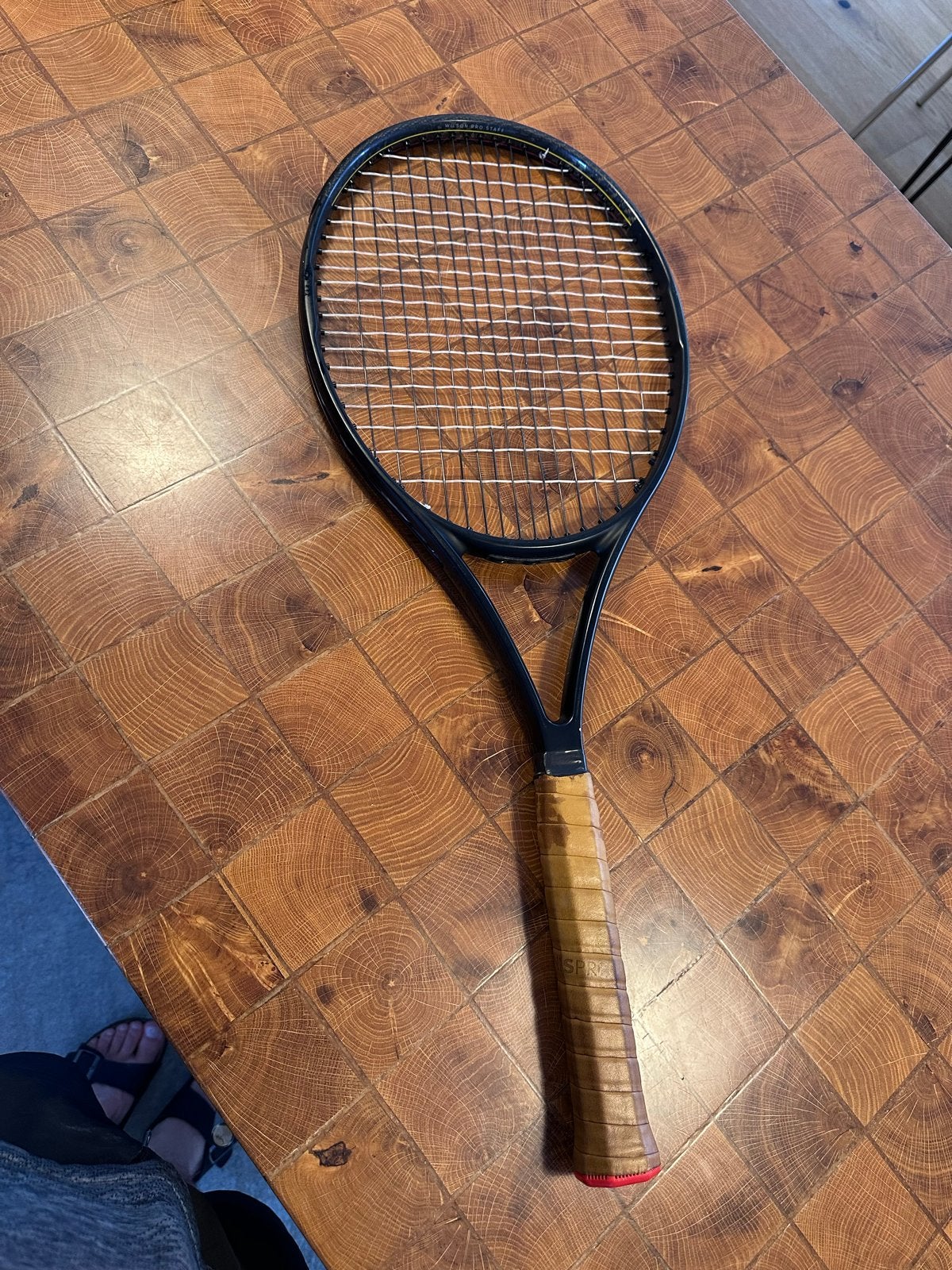 Wilson Pro Staff tennisracket 305g L3 met nieuwe snaren, Sport en Fitness, Tennis, Gebruikt, Ophalen of Verzenden, Wilson, Racket