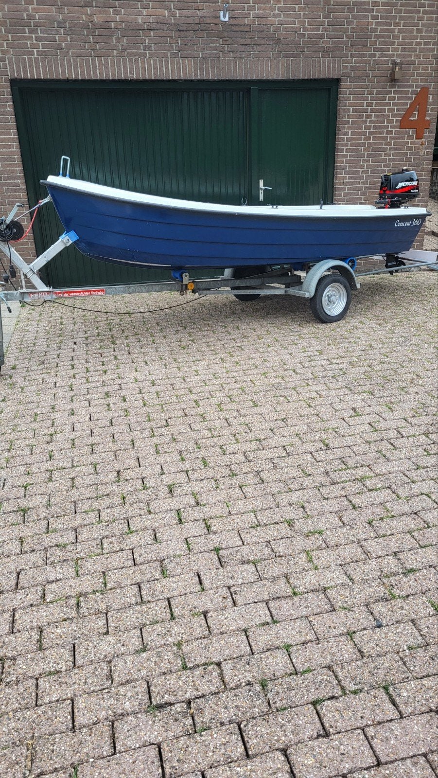 MOOI BOOTJE, Visboot, Ophalen, Benzine, Trailer