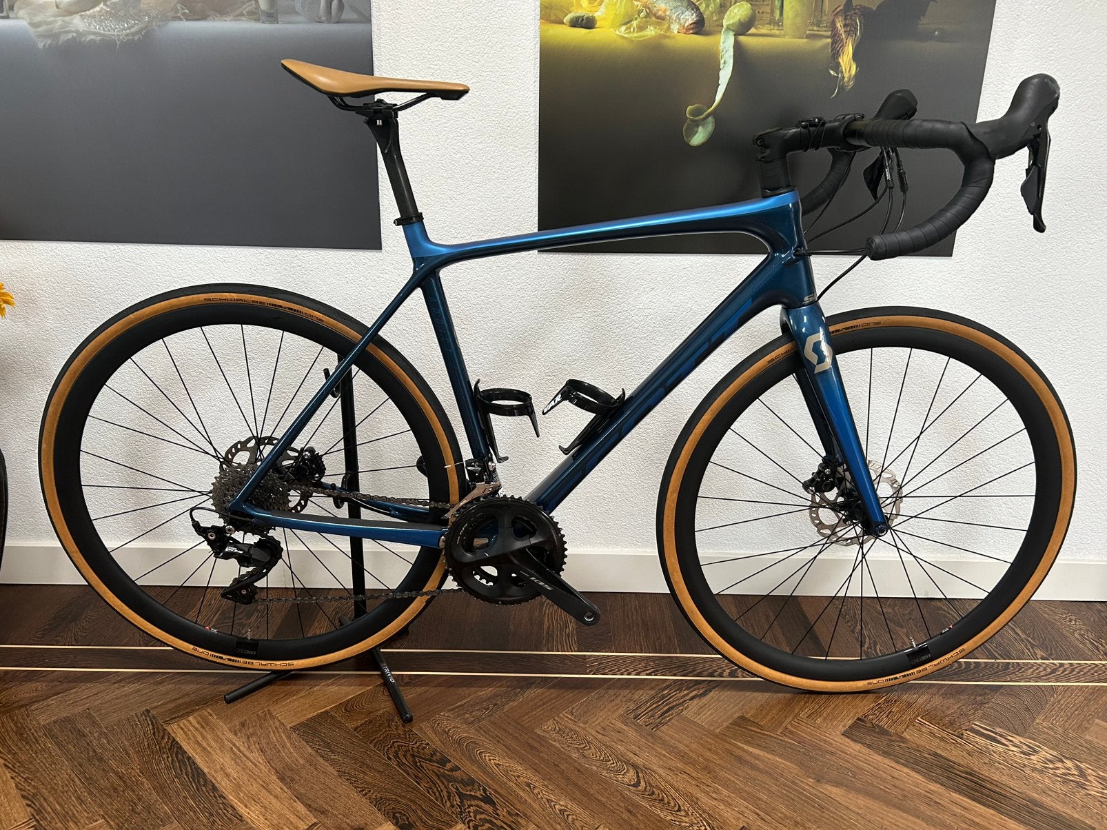 Fraaie Scott Addict 20 Disc 54 racefiets, Fietsen en Brommers, Fietsen | Racefietsen, 28 inch, Carbon, Zo goed als nieuw, Meer dan 20 versnellingen