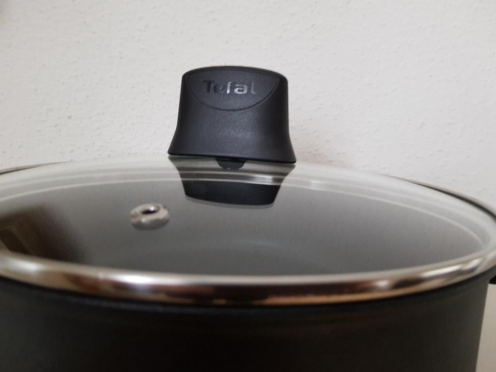 TEFAL Hapjespan, Huis en Inrichting, Keuken | Potten en Pannen, Ophalen, Nieuw, Aluminium, Overige typen