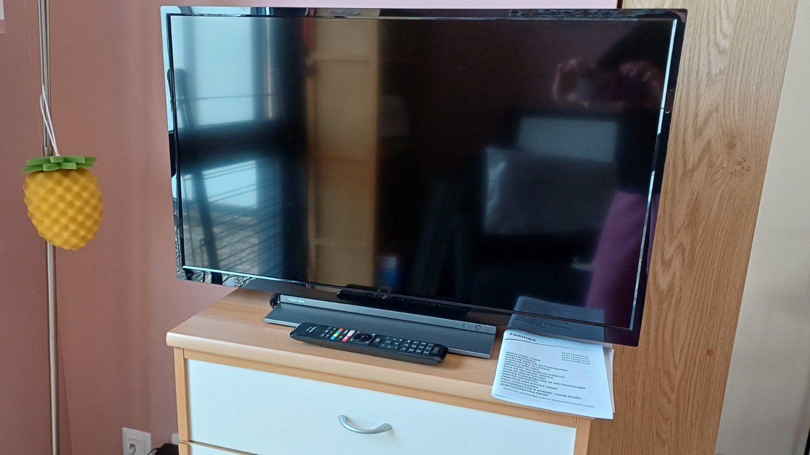 Toshiba 32'' Smart TV, Ophalen, Toshiba, 50 Hz, Zo goed als nieuw
