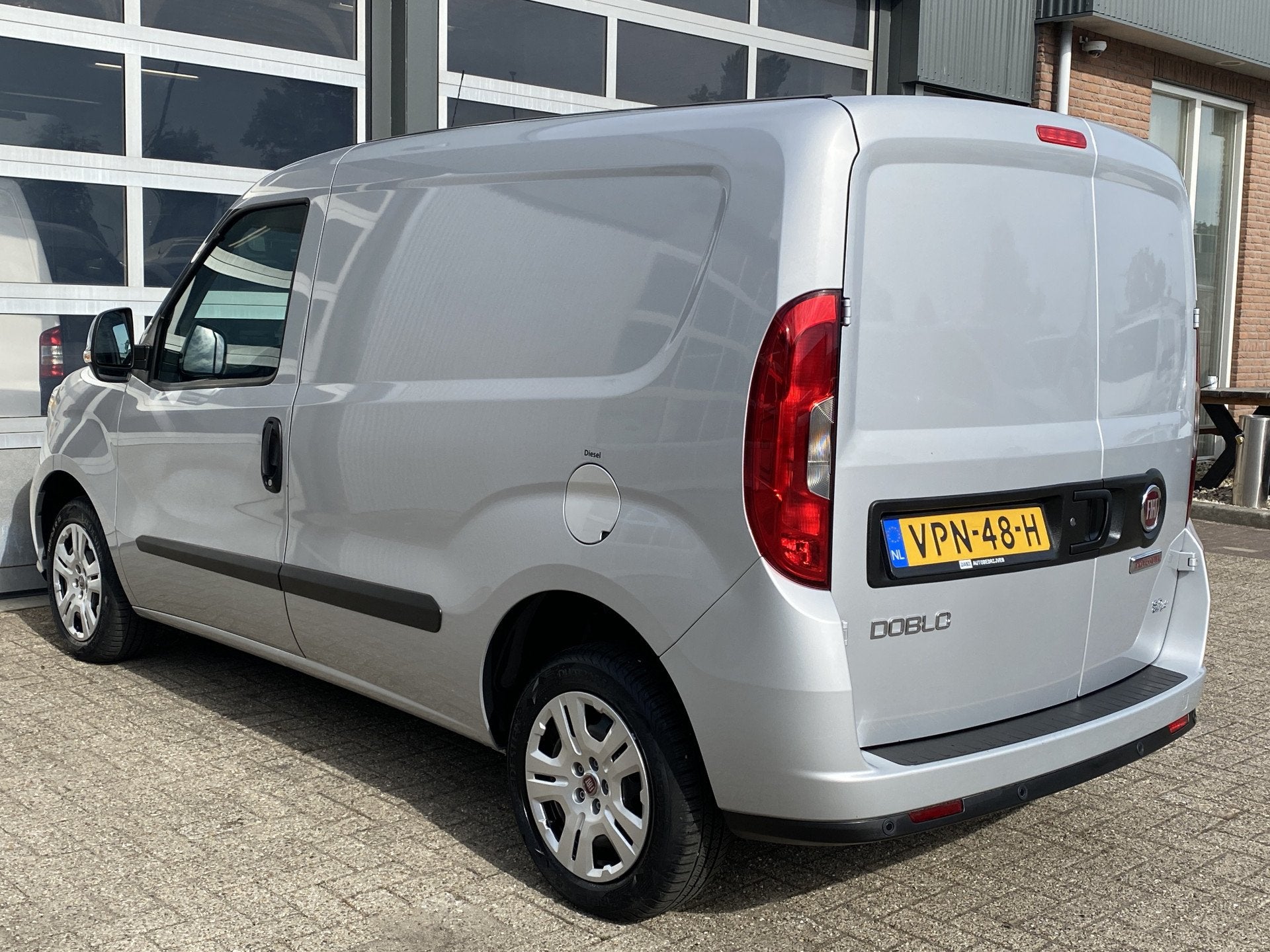 Fiat Doblò Cargo 1.3 MJ L1H1 SX Btw en Bpm vrij Airco Cruis, Voorwielaandrijving, Euro 5, Stof, Gebruikt