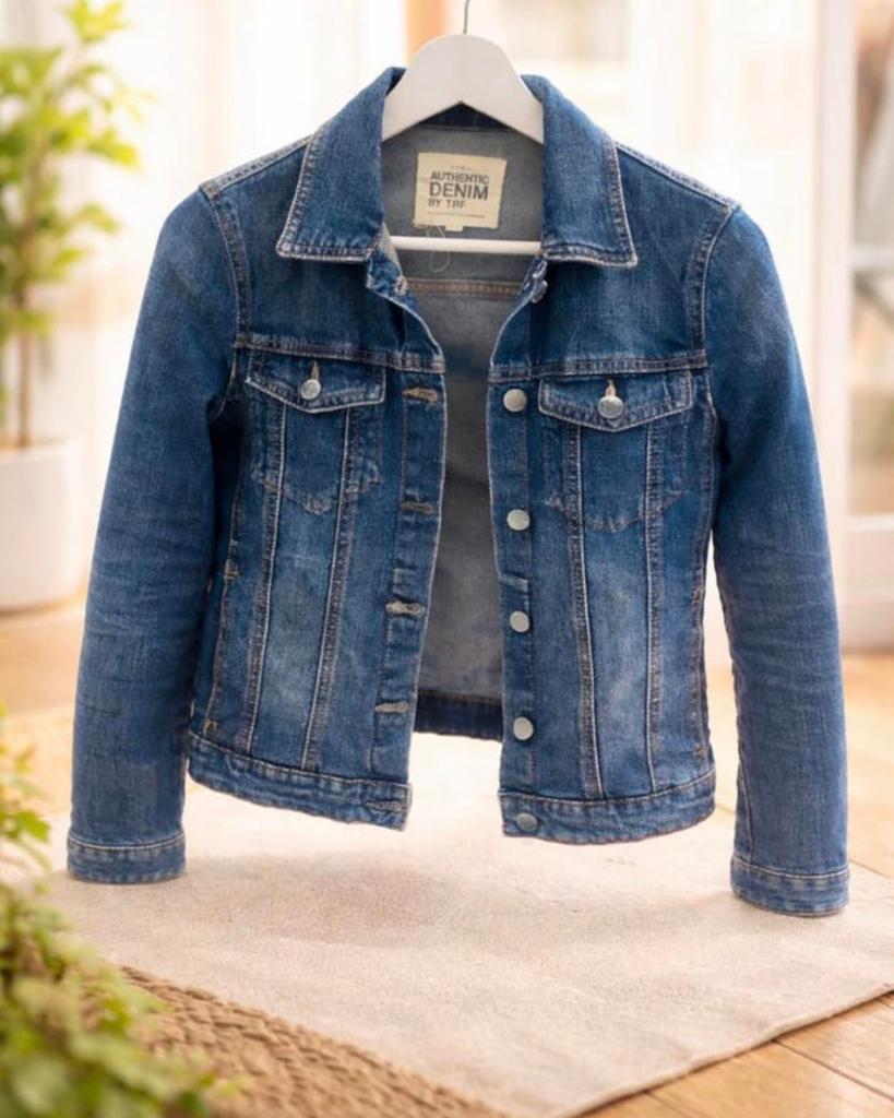 Denim jas van Zara. Maat XS, Ophalen of Verzenden, Zo goed als nieuw, Maat 34 (XS) of kleiner, Blauw