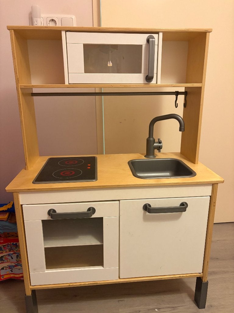 Ikea keukentje met toebehoren, Kinderen en Baby's, Ophalen, Gebruikt, Hout, Speelkeuken