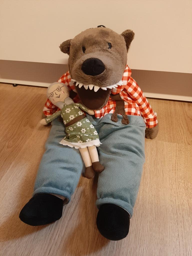 IKEA boze wolf met oma knuffel, Ophalen of Verzenden