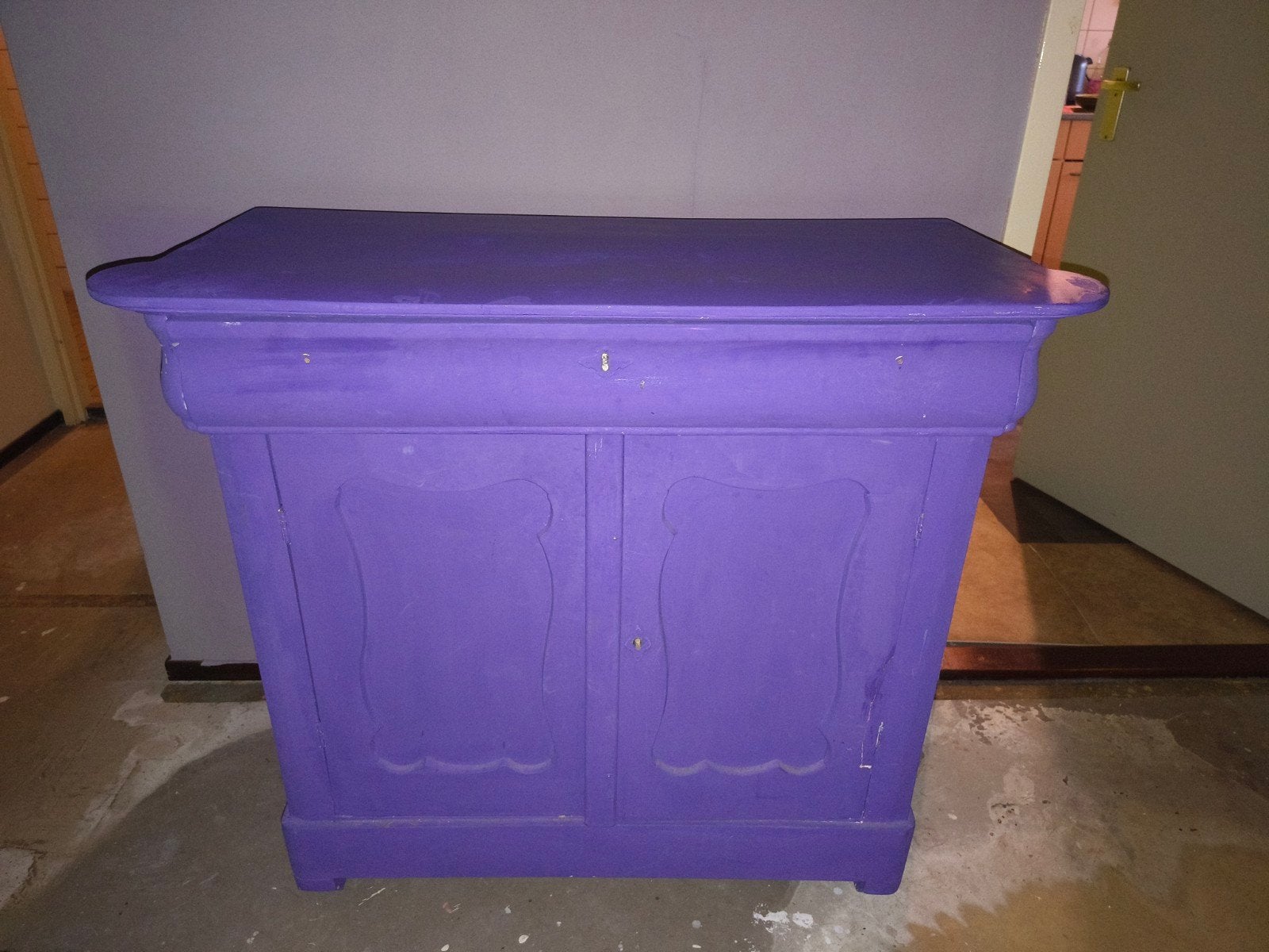 Paarse kast / commode, Ophalen, Gebruikt, 100 tot 150 cm