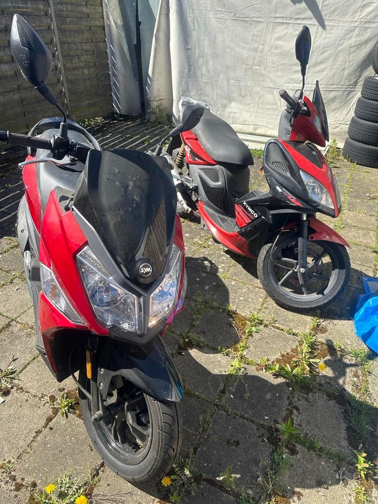 Sym Jet 4 en Kymco Super 8 scooters te koop, Fietsen en Brommers, Scooters | Kymco, Ophalen, Gebruikt, Maximaal 45 km/u, Benzine
