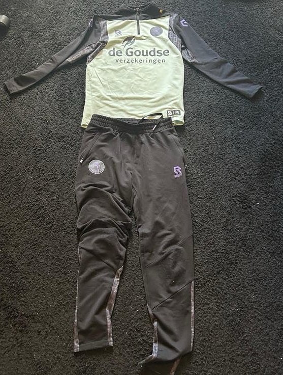 Sparta Rotterdam Voetbal trainingspak - Shirt en broek, Meerkleurig, Overige maten, Ophalen of Verzenden, Zo goed als nieuw