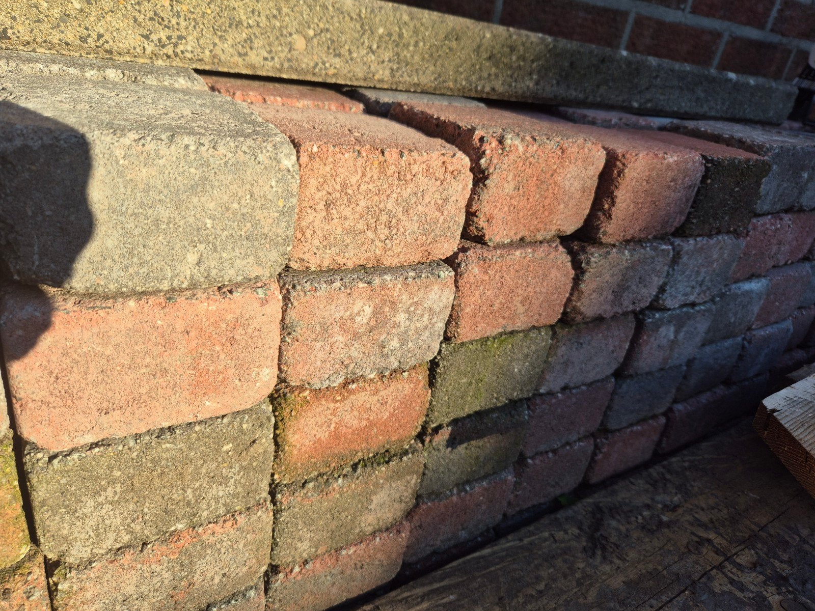 Getrommelde Klinkers 10x10 cm - Roze tinten, Ophalen, Gebruikt, Beton, Klinkers