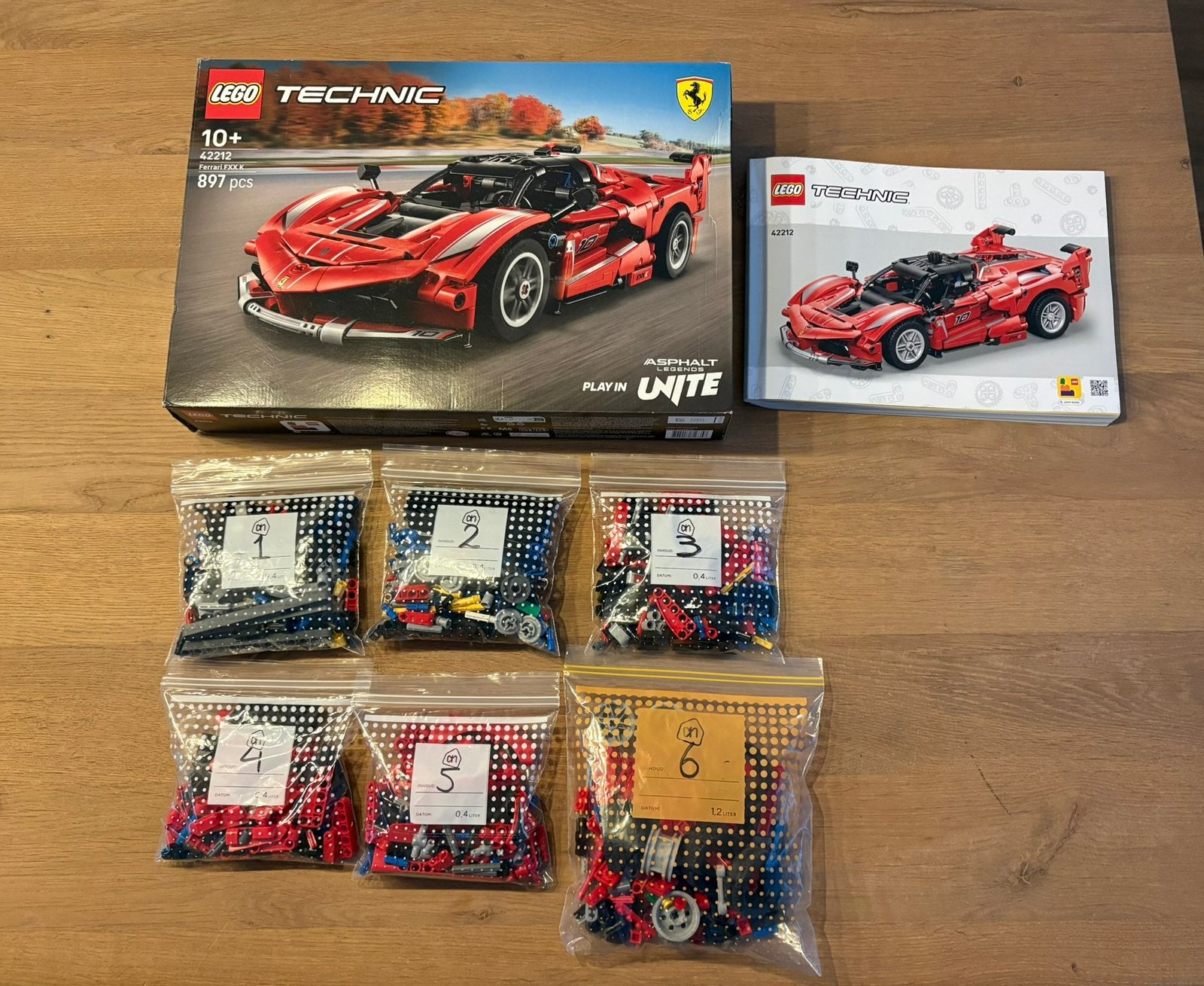 Lego Technic 42212 Ferrari FFX K, Lego, Ophalen of Verzenden, Zo goed als nieuw, Complete set