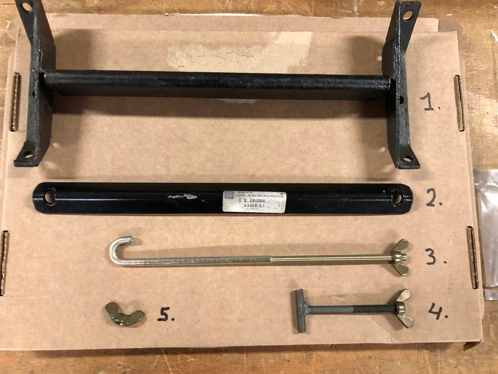 Land Rover Lightweight accubak onderdelen NOS, Ophalen of Verzenden