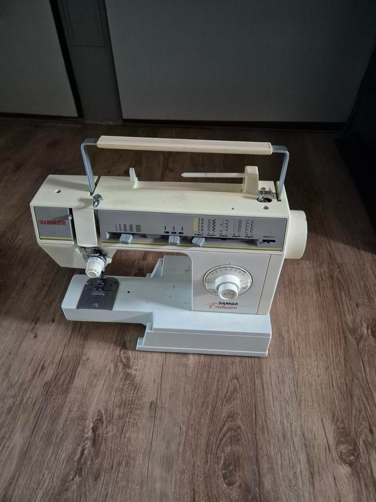 Singer naaimachine Samba Exclusive, Hobby en Vrije tijd, Ophalen, Naaimachine, Singer