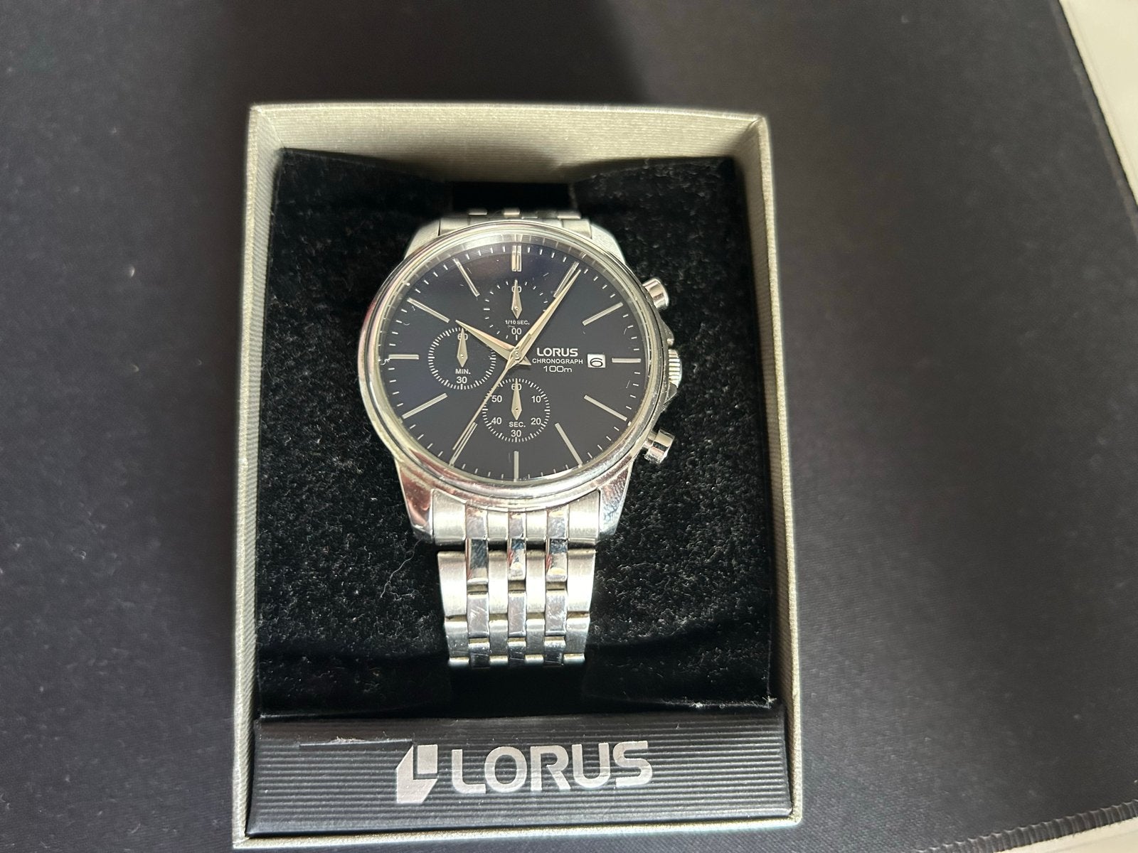 Lorus Chronograaf Herenhorloge - Zilverkleurig Staal, Sieraden, Tassen en Uiterlijk, Horloges | Antiek, Ophalen of Verzenden, Staal