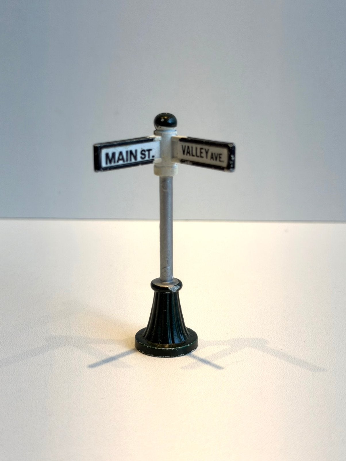 Holiday Expressions - Metal Street Sign, Verzenden