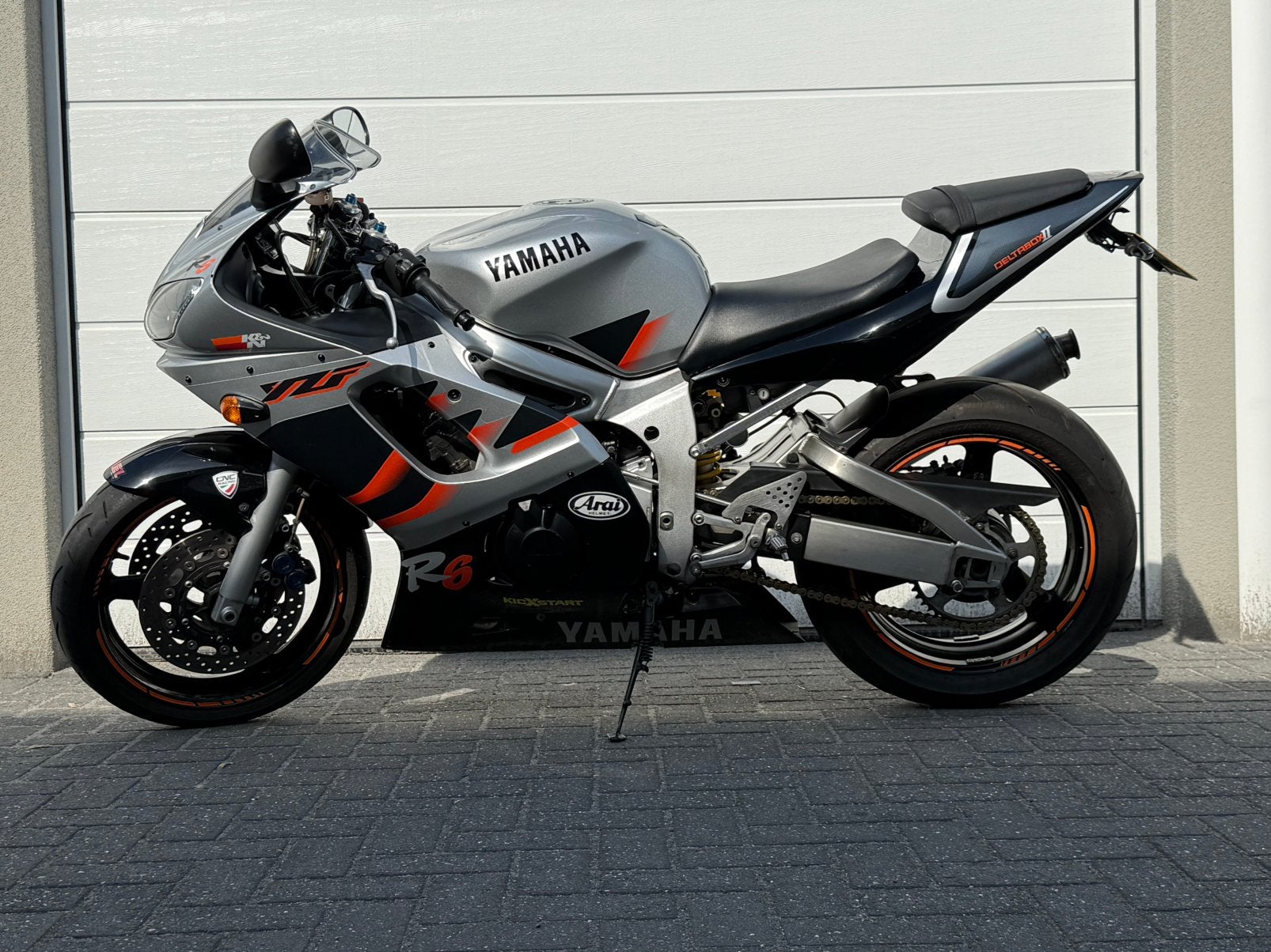 Yamaha R6 uit 2000 | 38K KM | VEEL ONDERHOUD | NETTE STAAT
