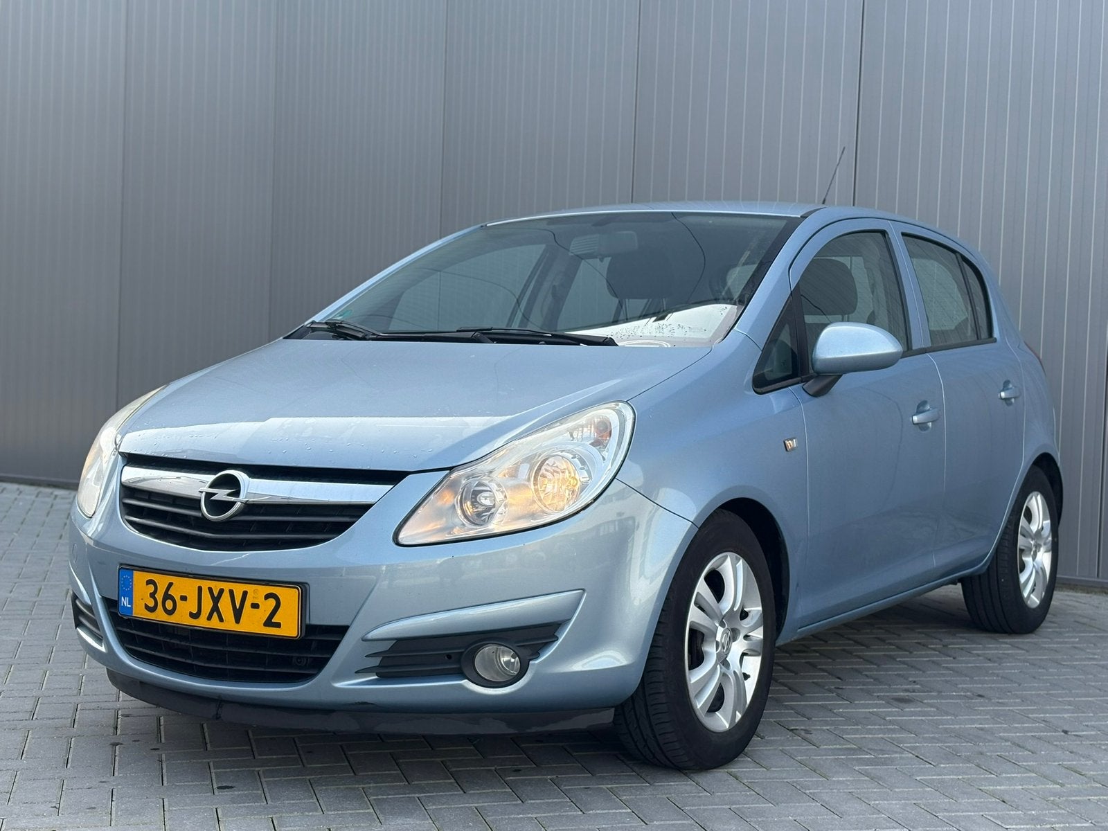 Opel Corsa 1.4 16V 5D 2009 Blauw