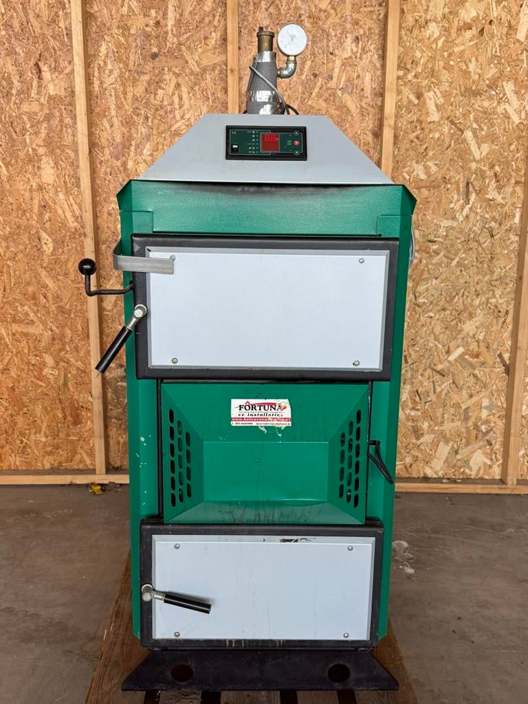 Houtvergasser Orlan 25kw, Gebruikt, Www.cvheat.com, Houtkachel, Ophalen of Verzenden