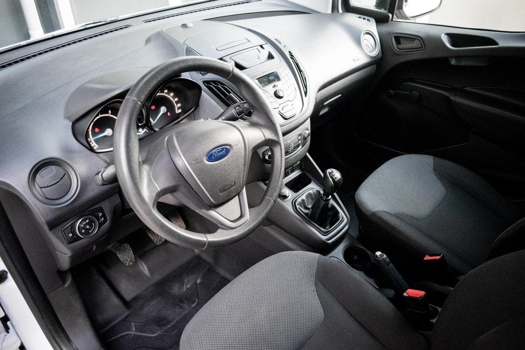 Ford Transit Courier 1.0 Trend EcoBoost S&S, Auto's, Bestelauto's, 101 pk, Gebruikt, Huisgarantie, Met garantie (alle)