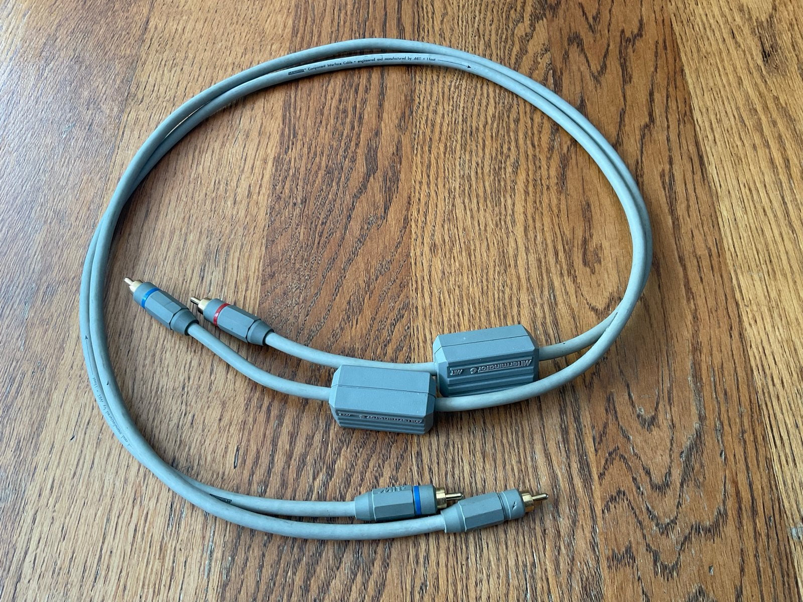 2 MIT Terminator 6 RCA Audiokabels - Interconnect 1m lang, Audio, Tv en Foto, Ophalen of Verzenden, Zo goed als nieuw, Minder dan 2 meter