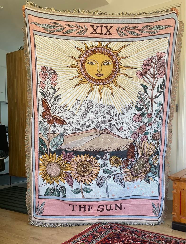 Wandtapijt The Sun, 180x130cm, Ophalen of Verzenden, Gebruikt