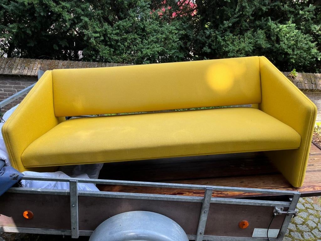 Gele drie-zits design bank. Artifort ?, Ophalen, Gebruikt, 150 tot 200 cm, Driepersoons