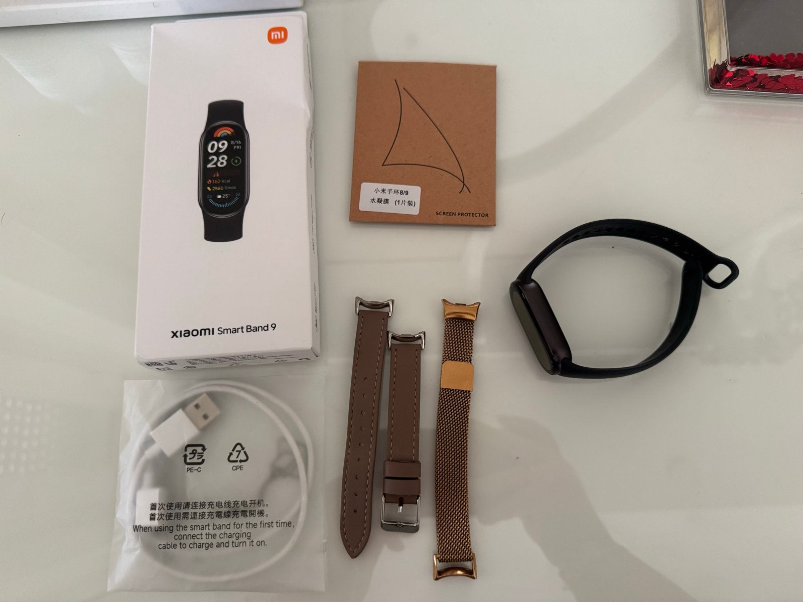 Xiaomi Smart Band 9 met extra bandjes en screenprotector, Afstand, Zwart, Ophalen of Verzenden, Zo goed als nieuw