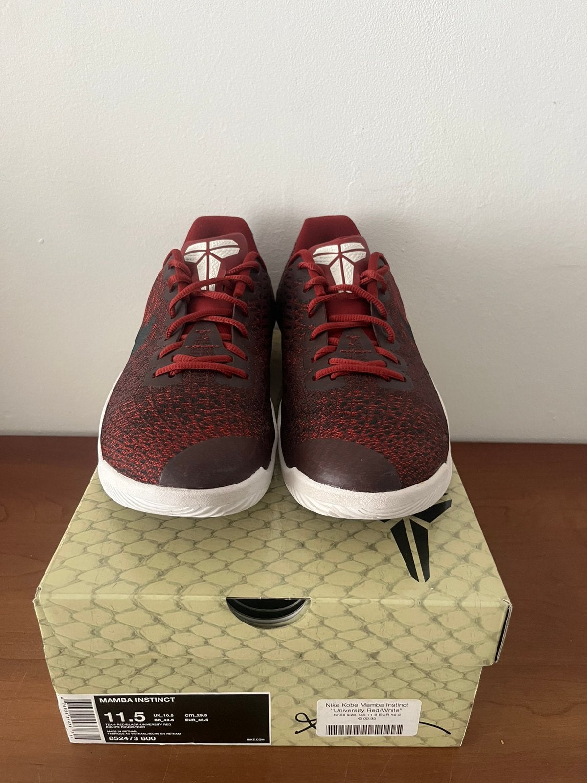 Nike Kobe Mamba Instinct University Red/White | Maat 45.5 |, Kleding | Heren, Schoenen, Zo goed als nieuw, Overige kleuren, Ophalen of Verzenden