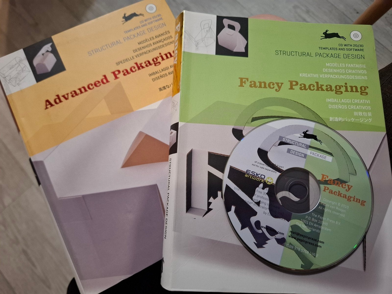 Fancy Packaging with CD + Advanced Packaging no CD, Boeken, Ophalen, Zo goed als nieuw, Jakob Hronek; Pepin van Roojen, Overige onderwerpen