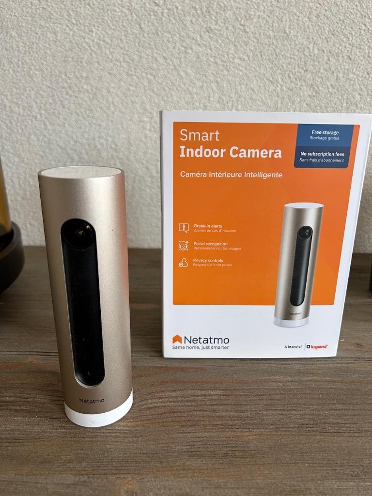 Netatmo binnencamera, Audio, Tv en Foto, Videobewaking, Ophalen of Verzenden, Zo goed als nieuw, Binnencamera