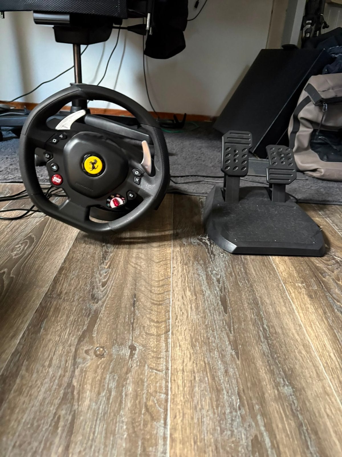 Thrustmaster T80 Ferrari 488 GTB Edition racestuur, Racestuur, Zo goed als nieuw, Thrustmaster, PlayStation