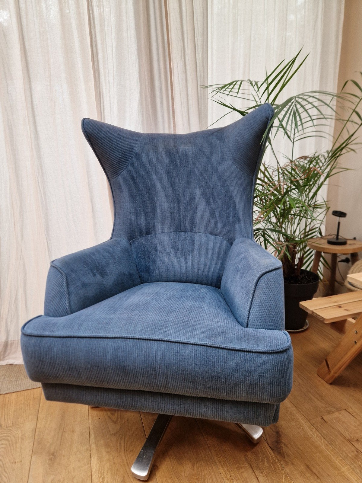 Henders & Hazel Blauwe Fauteuil - Comfortabel en Stijlvol, Ophalen, Gebruikt, 75 tot 100 cm, Stof
