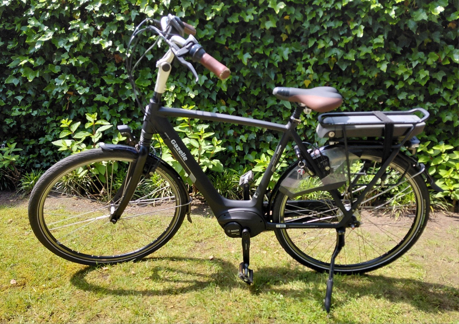 Gazelle Grenoble C7+ HMB E-bike - Zo goed als nieuw, Ophalen, Zo goed als nieuw, 50 km per accu of meer, 55 tot 59 cm