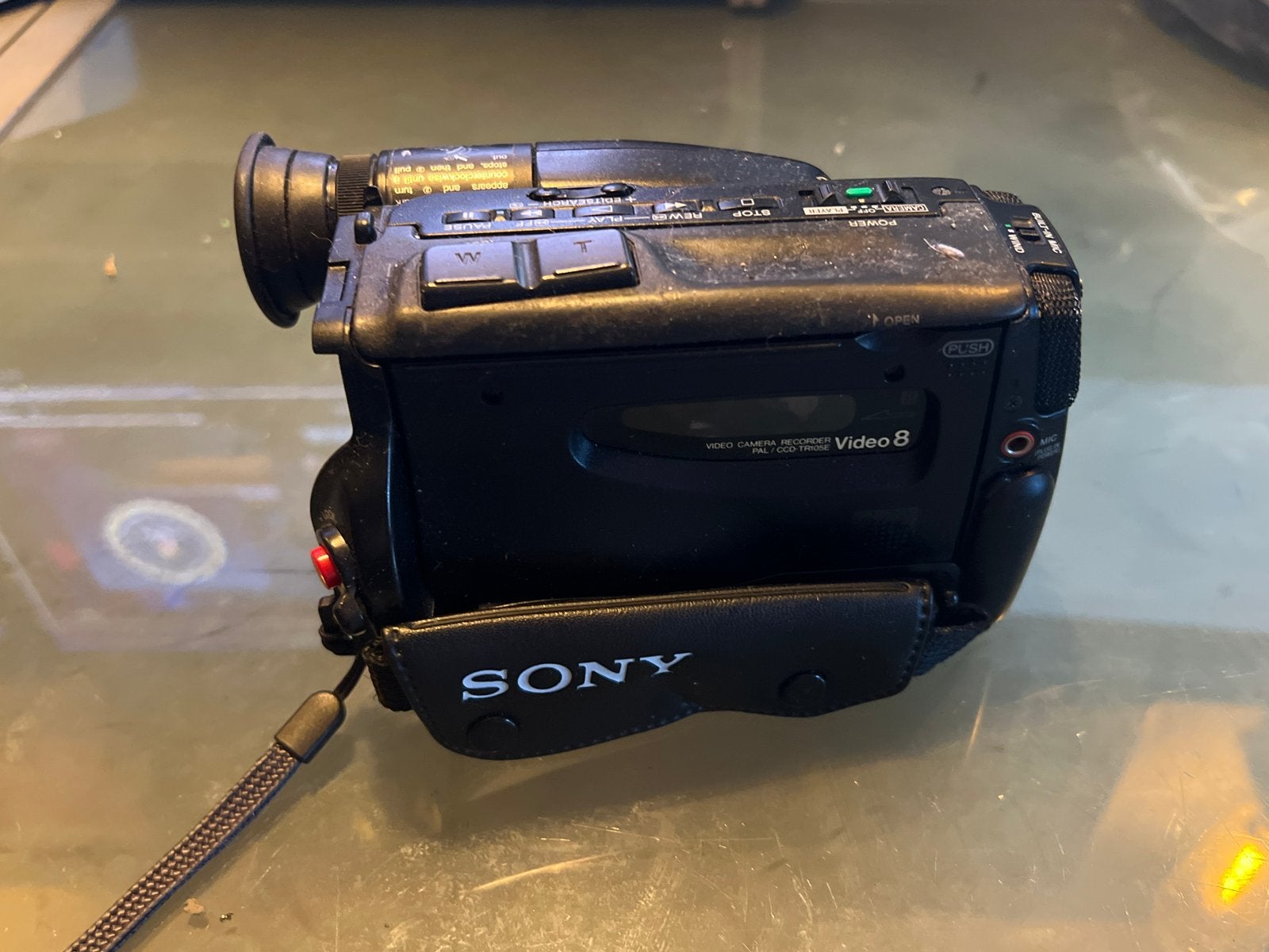 Sony Video 8 CCD/TR105E Handycam - Vintage videocamera, Ophalen of Verzenden, 8mm, Camera