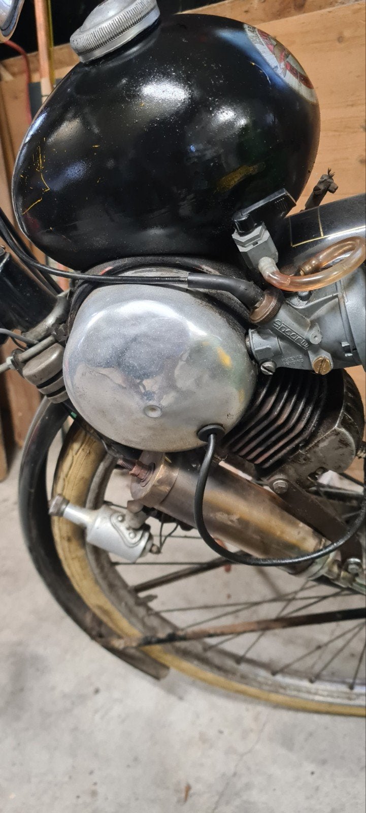 Gezocht: nieuwe overmaat zuiger Berini eitje M13, Motoren, Ophalen of Verzenden