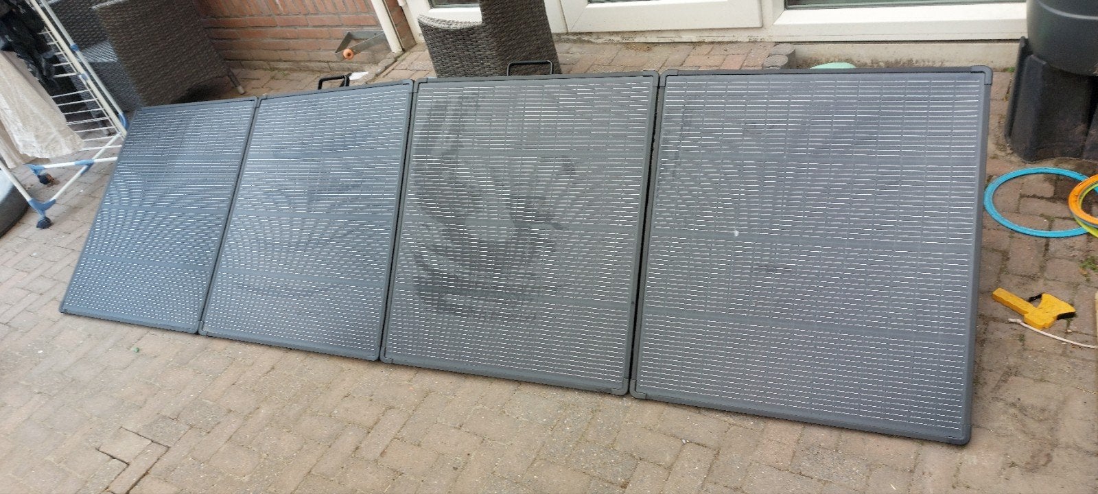 Opvouwbaar zonnepaneel 400 watt, Doe-het-zelf en Verbouw, Zonnepanelen en Toebehoren, Ophalen, Zo goed als nieuw, Paneel