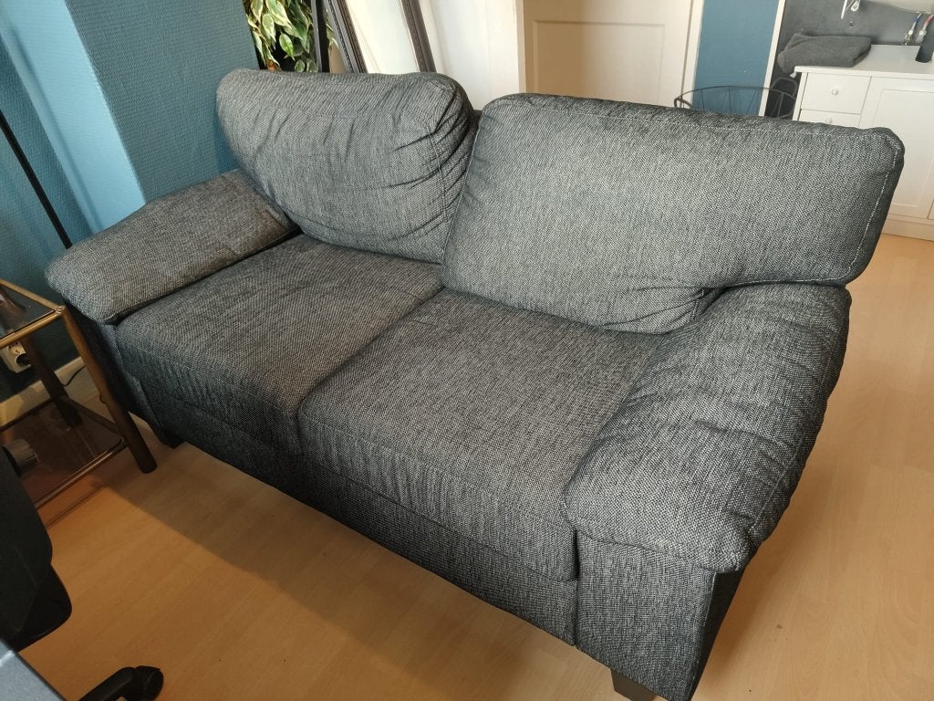 Comfortabele Tweezitsbank. Donkergrijs., Huis en Inrichting, Ophalen, 150 tot 200 cm, Tweepersoons, 75 tot 100 cm