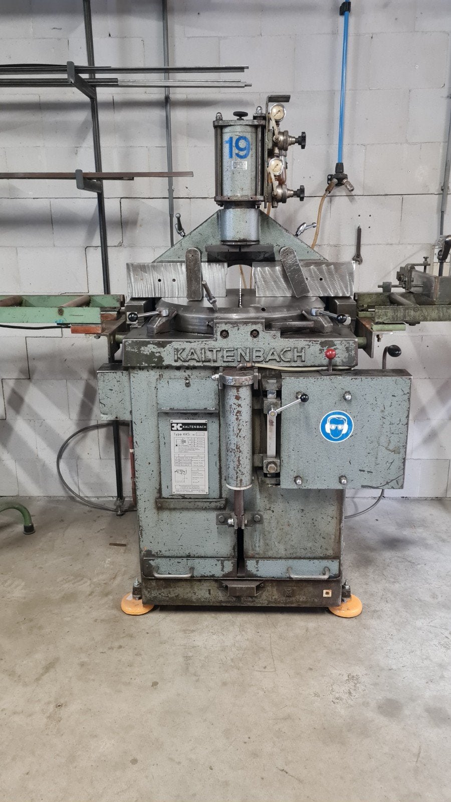 Kaltenbach KKS afkortzaagmachine, Ophalen, Gebruikt, Cirkelzaag, 70 mm of meer