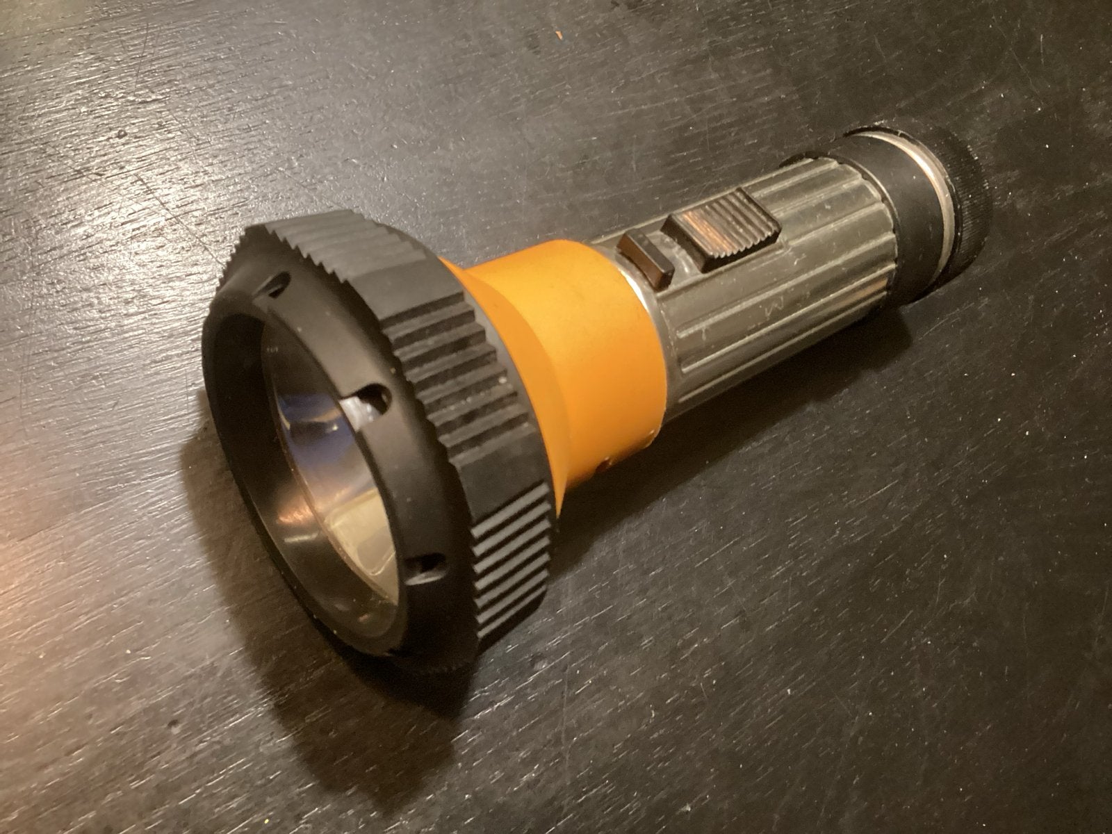 Vintage VARTA staaf batterij zaklamp - Retro design, Ophalen of Verzenden, Gebruikt, Batterij